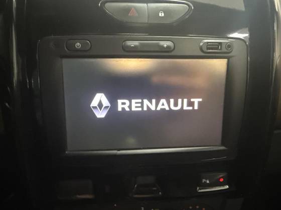 RENAULT DUSTER 2.0 16V HI-FLEX DAKAR II 4WD MANUAL RENAULT DUSTER 2.0 16V HI-FLEX DAKAR II 4WD MANUAL